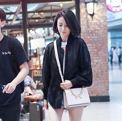 陈思诚出轨佟丽娅33岁那年穿这样的衣服 有什