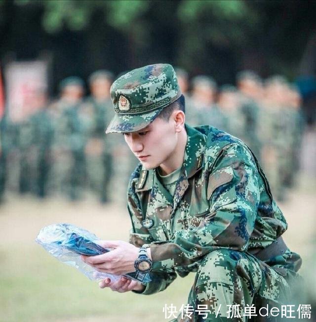 现实版《太阳的后裔》,嫁给何捷教官,嫁给爱情