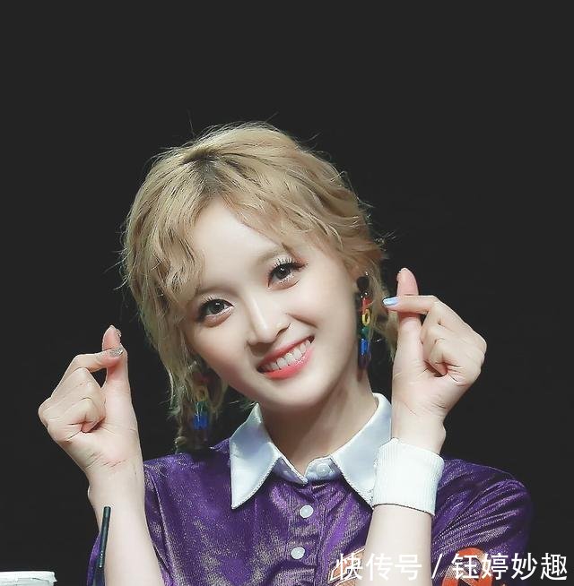 当女星染了发,郑爽程潇似洋娃娃,杨颖辣妈范,吴