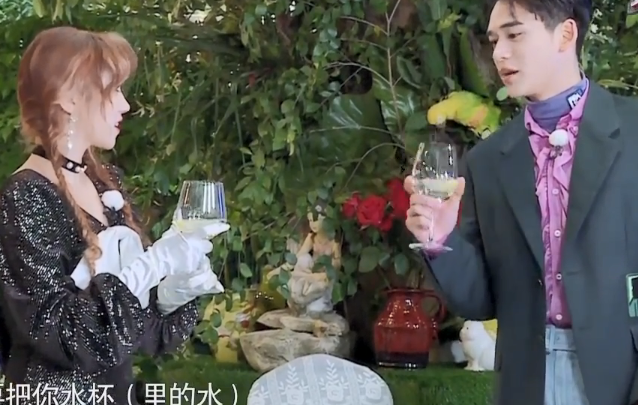 怒刷存在感!黄旭熙说白宇43岁没礼貌,宋雨琦卖