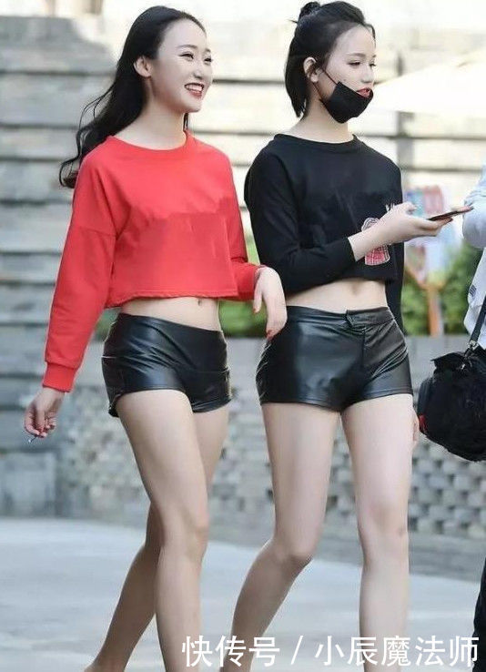 街拍:丰腴性感的小姐姐,仙女般的气质,尽显青春迷人气息 立即博v1bet488