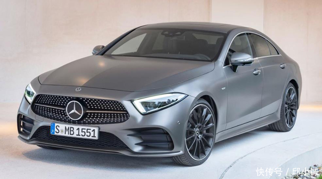 奔驰女车主维权成功,换车退金融服务费,终成