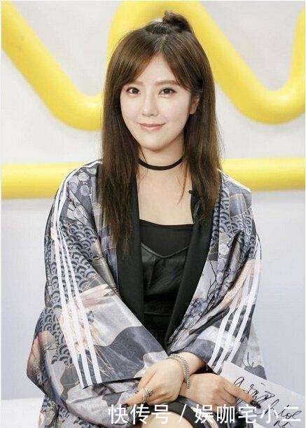 赵奕欢一袭短发成功洗白,《青春期》女主已不