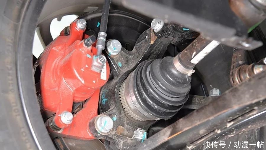 吉利缤越底盘拆解, 看看这辆车的底盘用料如何