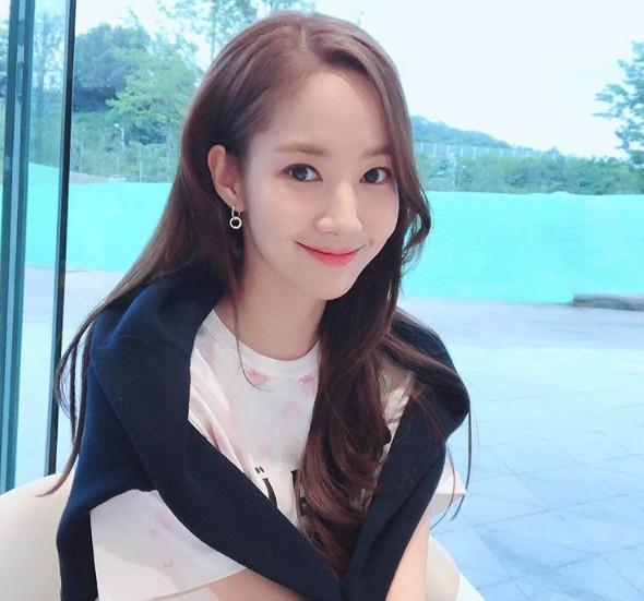 最成功的整容范本! 金秘书朴敏英大方承认整容