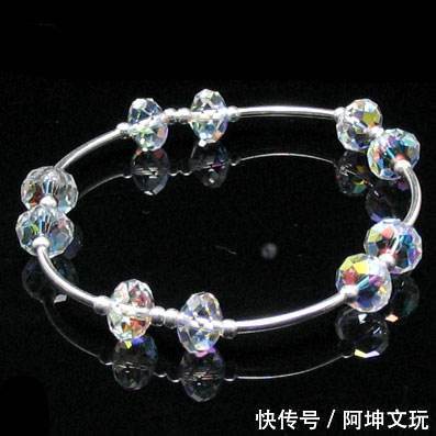 如何鉴别水晶手链真假?真水晶手链一般要多少