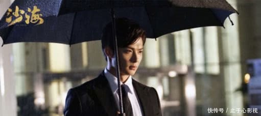 《沙海》张起灵替吴邪守青铜门,吴邪在外也没