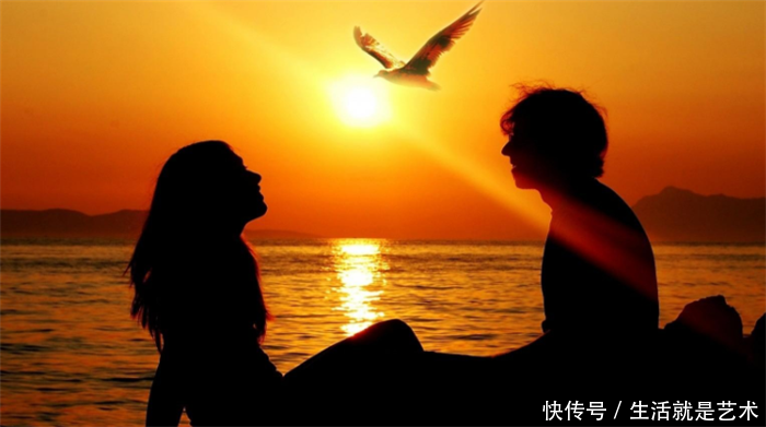 老家房子拆迁,婆婆把钱都给小叔子,看到弟媳的态度,我感动落泪