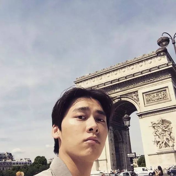 霍建华的小号被封?没关系,还有郑爽在小号撒娇