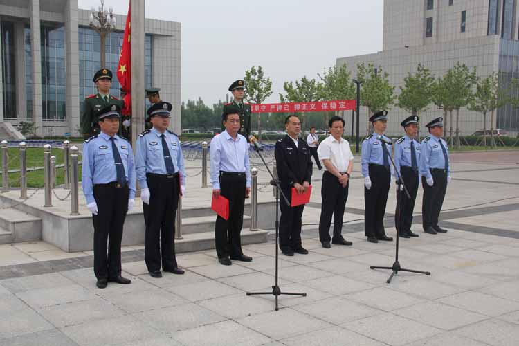 阳信县十个乡镇村警方队开展会操大比武