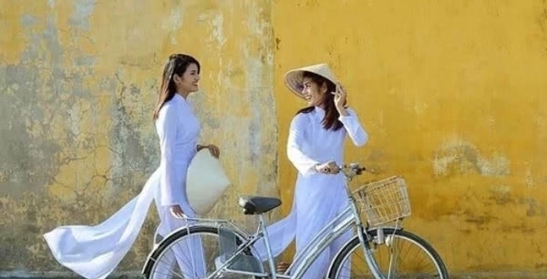 越南美女到底喜欢中国男人吗?又如何评价?当