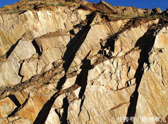 中国境内最大的深坑,日本人想用粮食换产物,被我国断然拒绝!