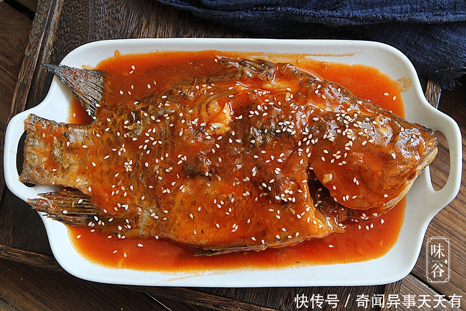 糖醋鱼汁的家常做法 t01f25fbca8f9c382d1.jpg