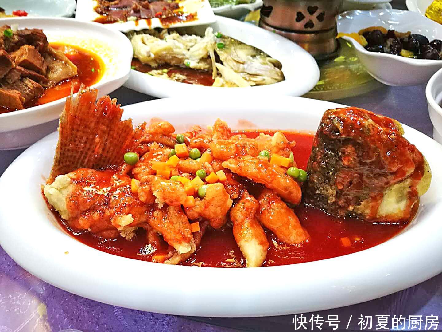 侄儿高考金榜题名请我们喝喜酒,这一桌要1288