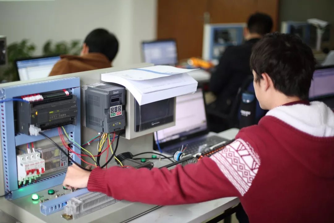 t01f9eb3c7be3244d0f.jpg?size=1080x720