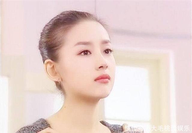 女明星年轻时的旧照,陈红和张柏芝撞脸,蔡少芬