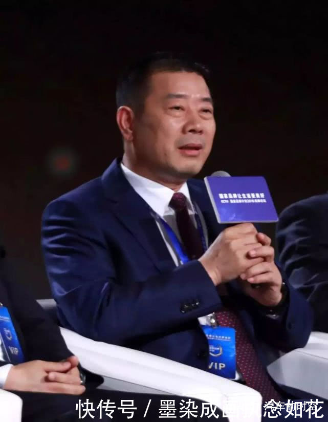 曾负债1000万,今靠卖奶粉年收入百亿,低调坐奥迪豪车出行