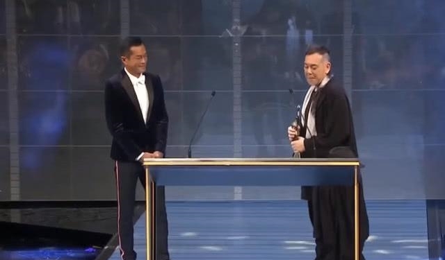 黄秋生的金像奖得奖感言令人感动 在台上和古
