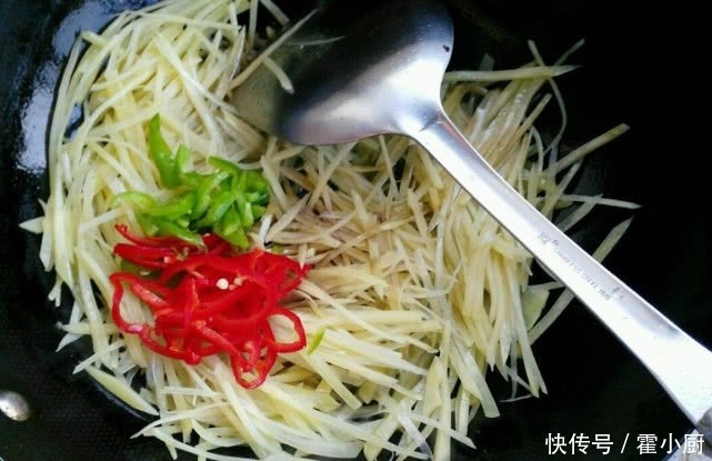 土豆丝怎么做才好吃才有味 t01ffb3f600e5eacd9e.jpg