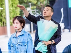 搭车卡拉SHOW 张晨光变网红直播喊麦 戏精上身亲授撩妹套路