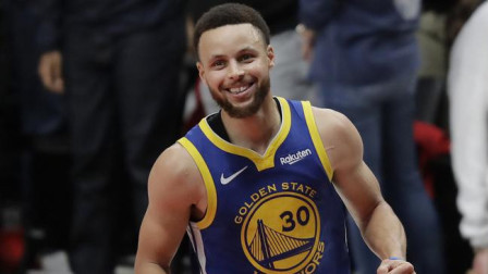 NBA流言收割机 库里承诺参加明年奥运会！还有个小目标想实现