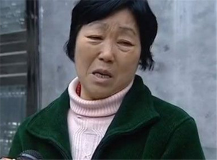 寻情记 花甲老母怎能无家可归