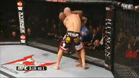 UFC无限制格斗 2012 UFC154 疯狂攻击战 弗朗西斯放弃防守点数获胜劳勒