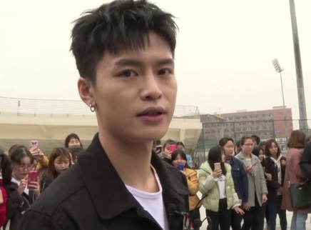 快乐男声 成都海搜：宁桓宇搜出“网红”