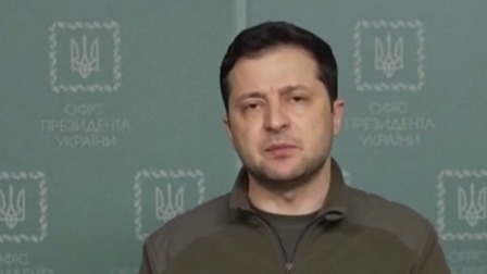 俄战斗机群逼近乌首都基辅，连线避难所中国留学生 俄对乌特别军事行动进入第四天 泽连斯基拒绝“最后通牒” 只接受全面谈判