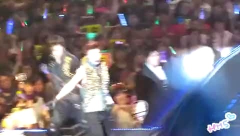 2PM SOLO 2PM Asia Tour 主WooHo 饭拍版 11/10/08-2PM