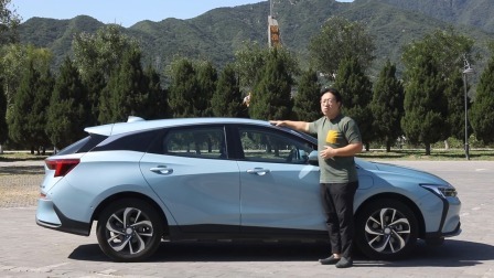 马王爷撩车 行驶质感堪比燃油车 别克-VELITE 6试驾体验