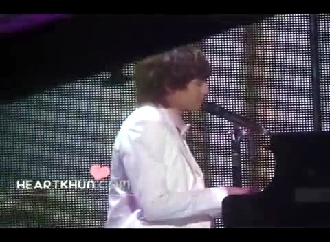 2PM Way Back Into Love MBC歌谣大战 Nichkhun 饭拍版 09/12/31-2PM