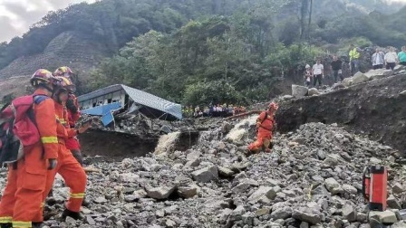 四川天全县大暴雨已致2人遇难12人失联