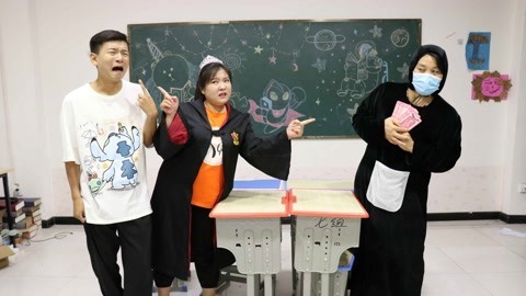 黑衣人偷走库洛牌，为了不让冬冬说出真相，对他使用“结巴术”