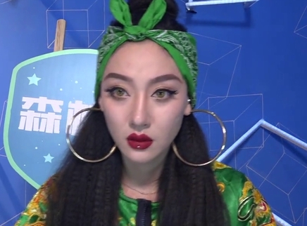 818超女聊天室 王金金大派福利秀CP