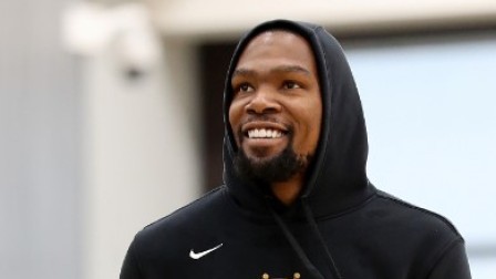 NBA流言收割机 杜兰特谈离队：勇士已经走到头了，与格林冲突是因素之一