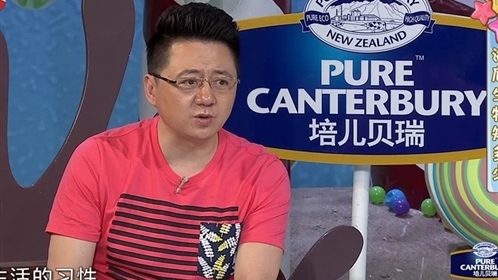 潮童天下 女孩子都爱美