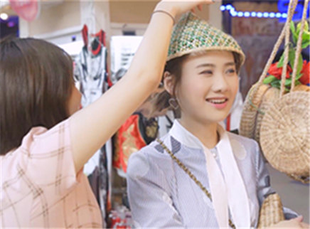 密子君 泰国血拼模式开大 少女心炸裂