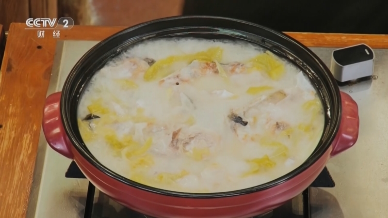 回家，吃饭 《回家吃饭》 20240510 苦味吃得对 夏天不受罪 莲子心 苦菊 苦瓜 苦笋 夏季吃苦指南来喽