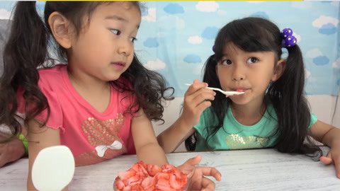 【中国爸爸】日本食玩 超级好吃的水果刨冰