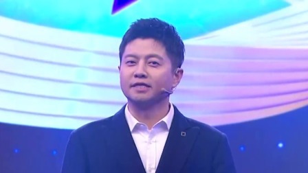 王艺诺藏箱子里被姐姐推出来，张宇东根据音乐即兴发挥