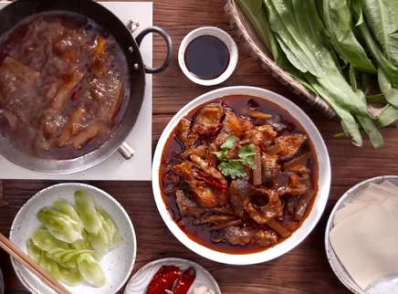 美食台 汤汁能当火锅涮的重庆太安鱼