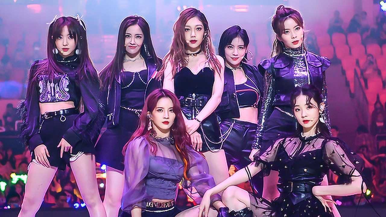 红蓝大战：硬糖少女303活力唱跳，杨政三分绝杀