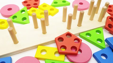 宝宝必备！彩色积木益智玩具，颜色分类启蒙神器