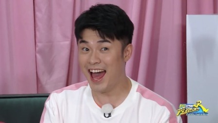奔跑吧 第2季 张杰化身行走的CD