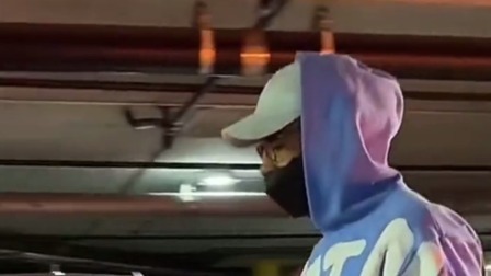 NBA热辣资讯 勇士众将的入场装扮秀！今年的新秀穿搭都很在线啊！