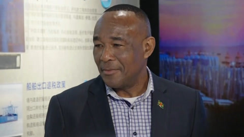 马丁·查尔斯受邀来海南 沉浸式体验儋州的风土人情