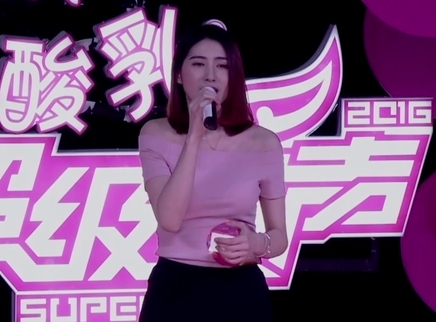 2016超级女声地面唱区海选 靓妹撞脸高圆圆被预测必火