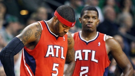 NBA热辣资讯 两代鹰王同窗！看看乔约翰逊和约什史密斯真是回忆满满啊！