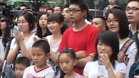 斗牛世界杯 2010优酷牛人全国总决选成都赛区张伟豪欧阳俊杰